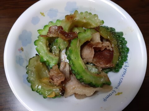 ゴーヤと豚こま肉の簡単マヨ炒め